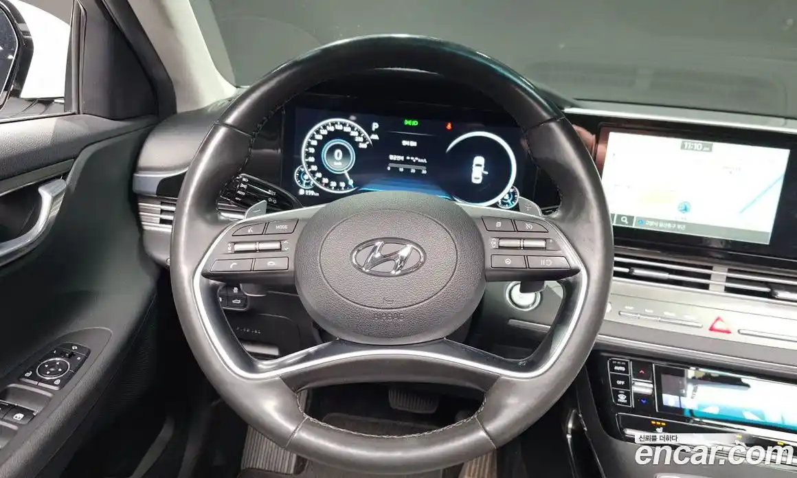 Hyundai Grandeur 2022 2.5 автомат (гидро), фото 12