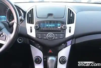 Chevrolet Cruze 2015 1.8 автомат (гидро), миниатюра 7