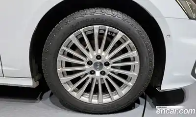 Audi A6 2020 2.0 автомат (гидро), миниатюра 5