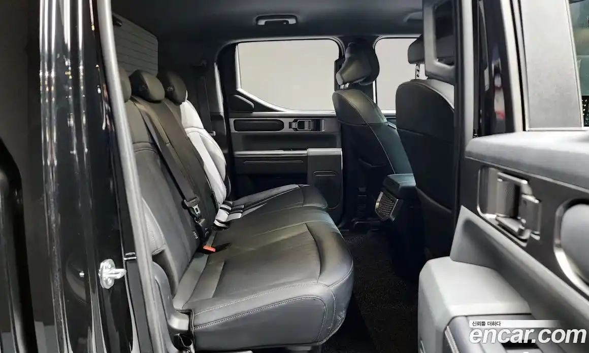 Kia Tasman 2025 2.5 автомат (гидро), фото 12