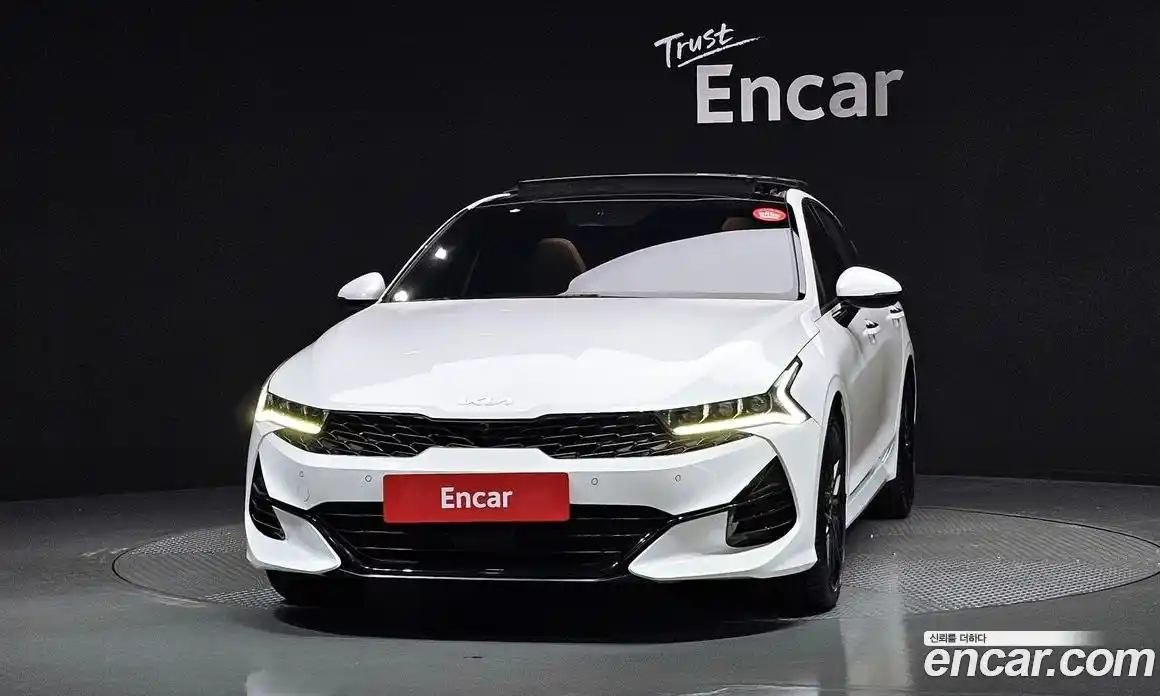 Kia K5 (Optima) 2023 1.6 автомат (гидро), фото 3