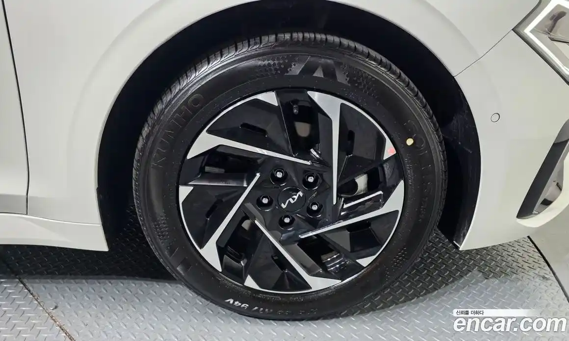 Kia K5 (Optima) 2025 2.0 автомат (гидро), фото 7