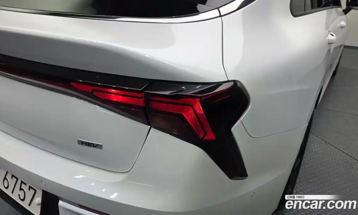 Kia K5 (Optima) 2025 2.0 автомат (гидро), фото 9