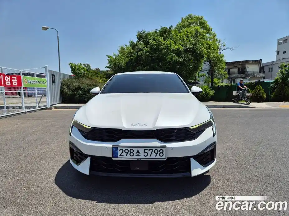 Kia K5 (Optima) 2024 1.6 автомат (гидро), фото 3