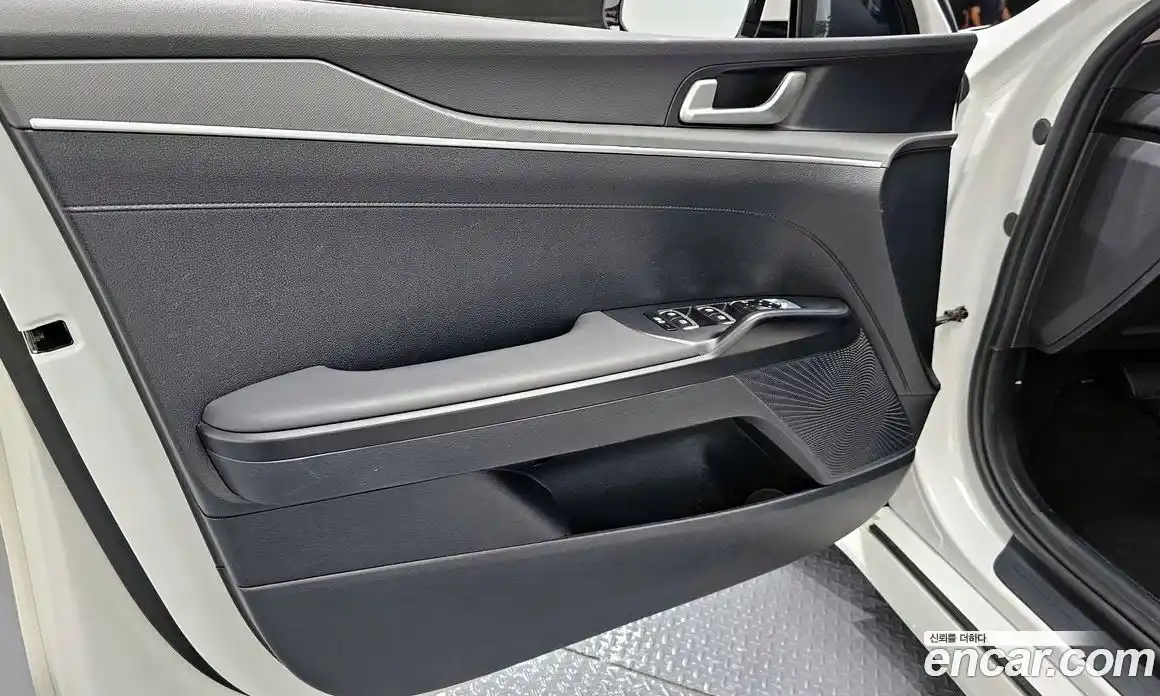 Kia K5 (Optima) 2024 2.0 автомат (гидро), фото 14