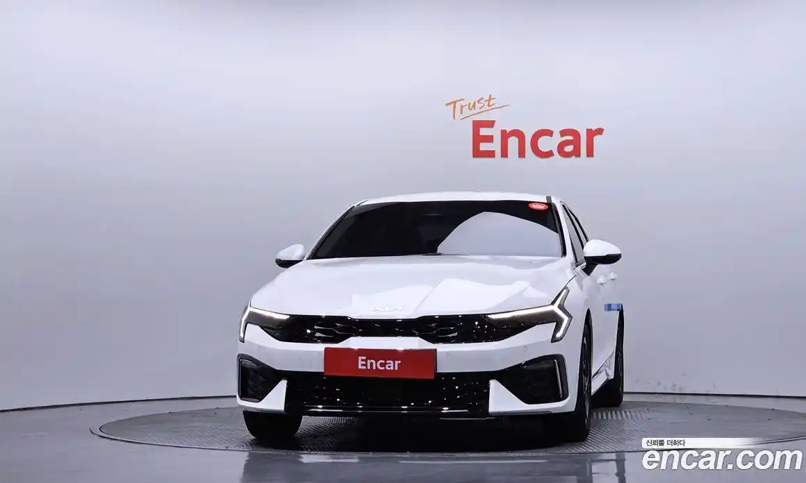 Kia K5 (Optima) 2024 2.0 автомат (гидро), фото 3