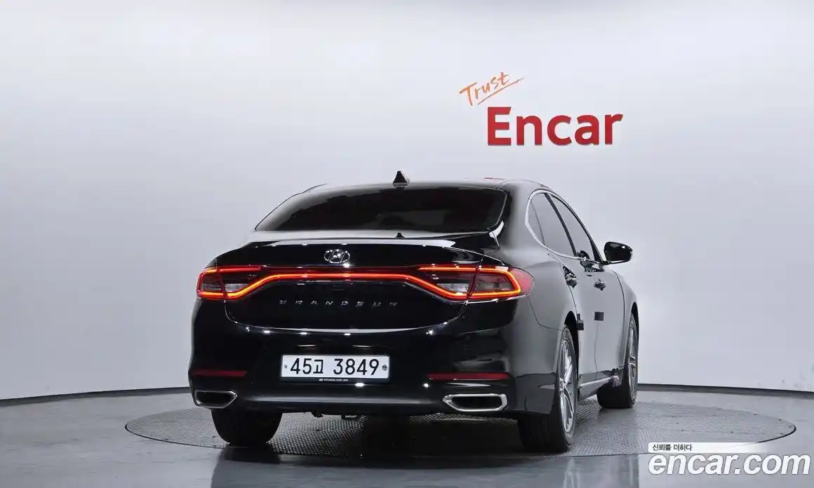 Hyundai Grandeur 2018 2.4 автомат (гидро), фото 4
