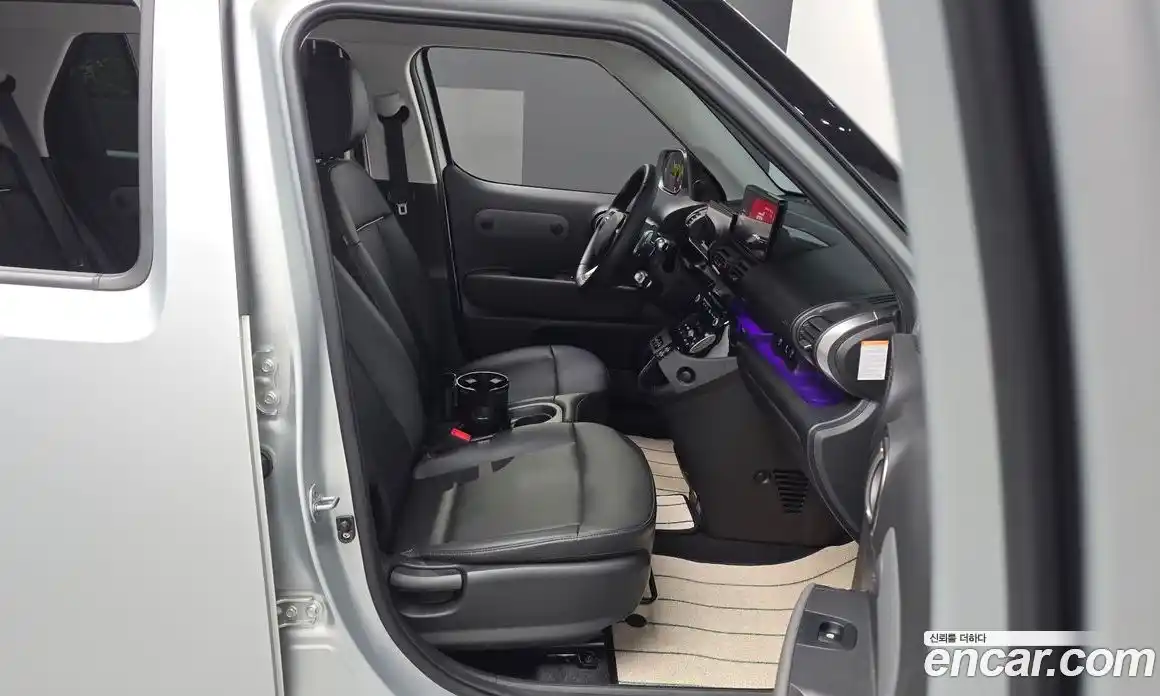 Hyundai Casper 2024 0.2 автомат (гидро), фото 17