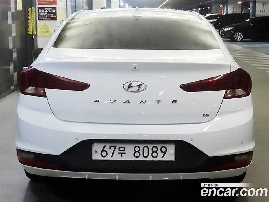 Hyundai Avante 2019 1.6 автомат (гидро), фото 5