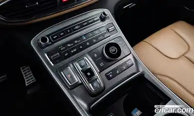 Hyundai Santa Fe 2023 1.6 автомат (гидро), миниатюра 9