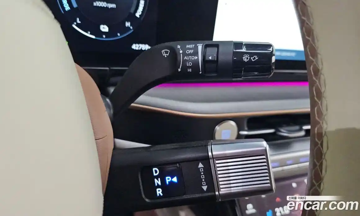 Hyundai Grandeur 2023 1.6 автомат (гидро), фото 9