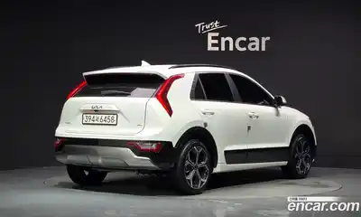 Kia Niro 2024 1.6 автомат (гидро), миниатюра 2