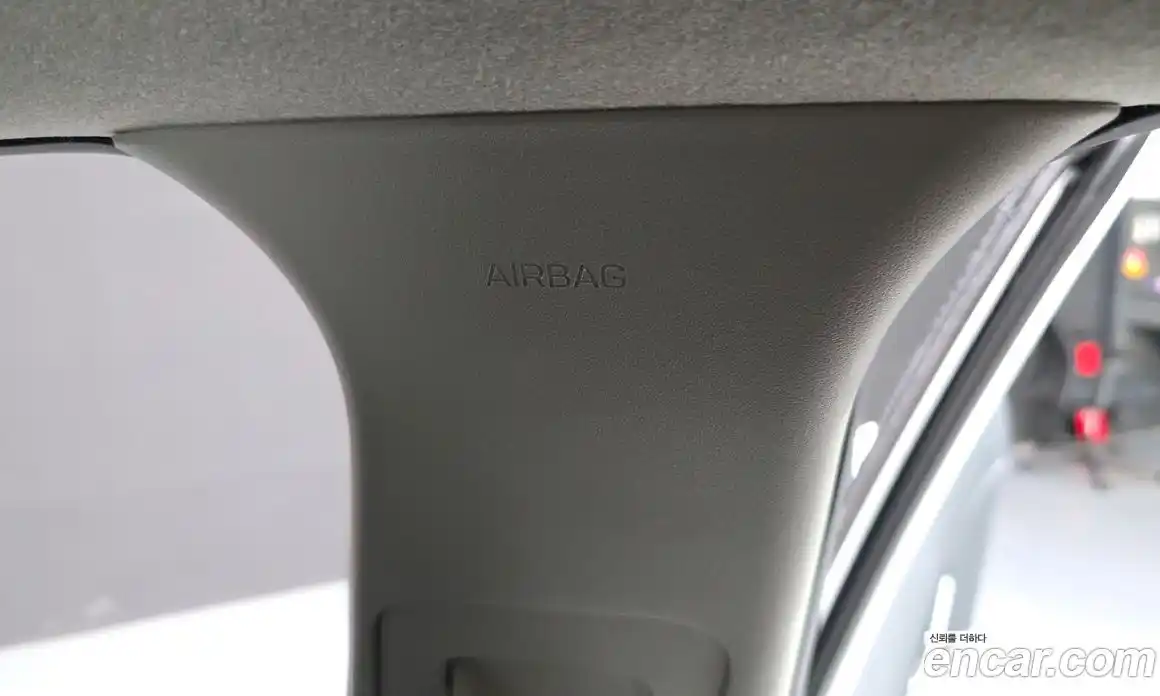 Kia Niro 2024 1.6 автомат (гидро), фото 29