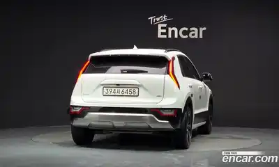 Kia Niro 2024 1.6 автомат (гидро), миниатюра 4