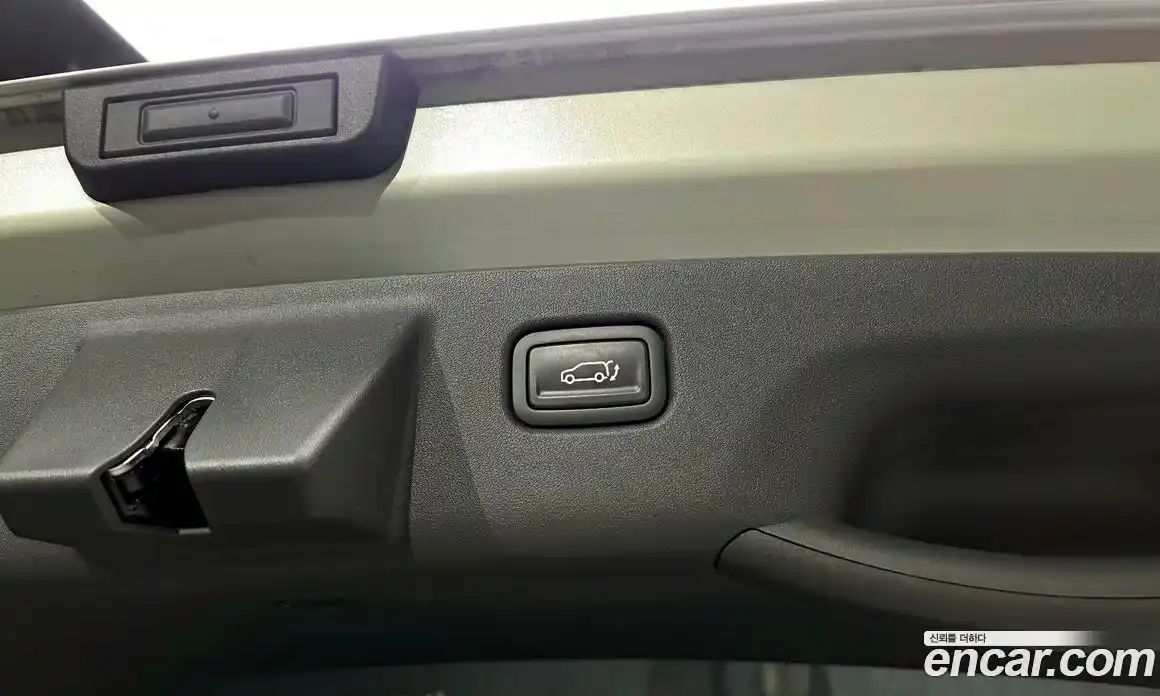 Kia EV3 2024 0.2 автомат (гидро), фото 29
