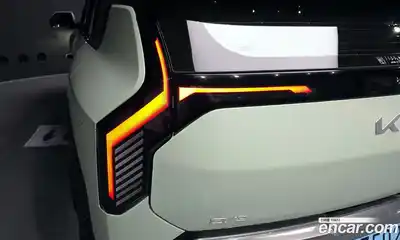Kia EV3 2024 0.2 автомат (гидро), миниатюра 9