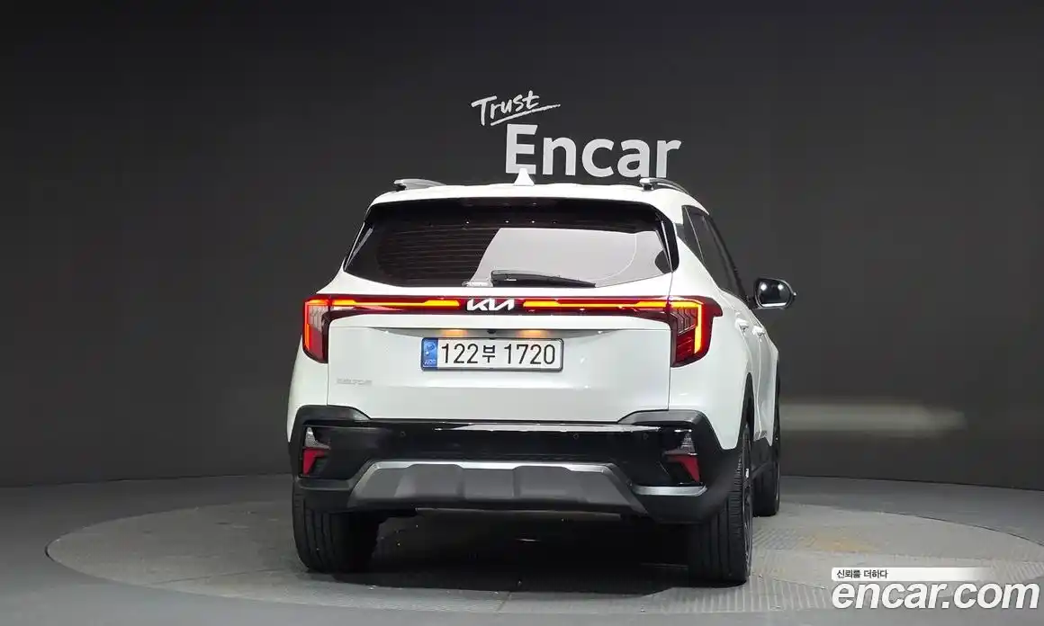 Kia Seltos 2022 2.0 автомат (гидро), фото 4