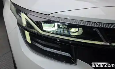 Kia Seltos 2022 2.0 автомат (гидро), миниатюра 8