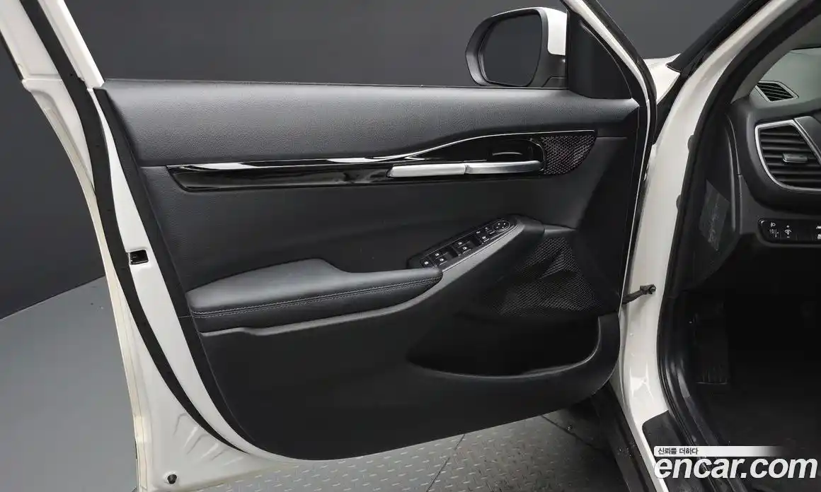 Kia Seltos 2022 1.6 автомат (гидро), фото 14