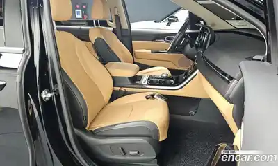 Kia Carnival 2023 2.2 автомат (гидро), миниатюра 12