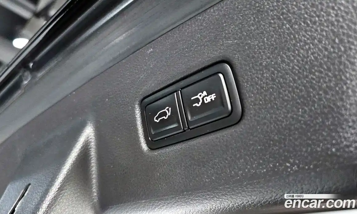 Kia Carnival 2023 2.2 автомат (гидро), фото 18