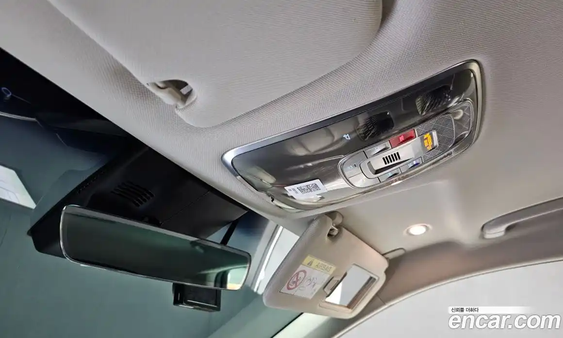 Genesis GV70 2024 2.5 автомат (гидро), фото 25