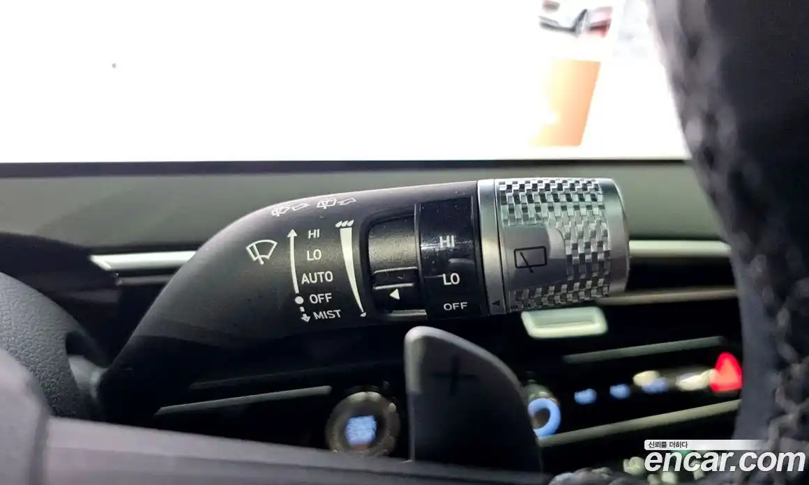 Genesis GV70 2024 2.5 автомат (гидро), фото 27