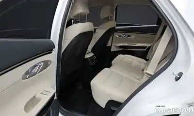 Genesis GV70 2024 2.5 автомат (гидро), миниатюра 11