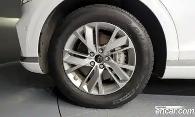 Genesis GV70 2024 2.5 автомат (гидро), миниатюра 5