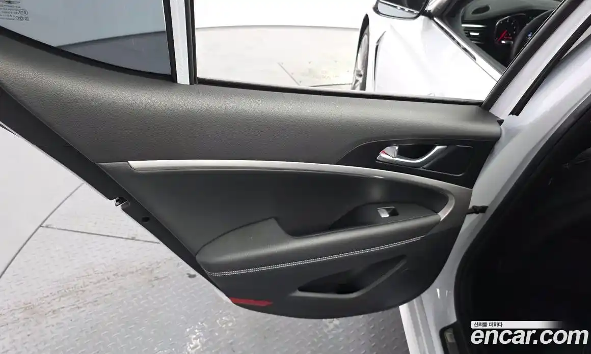 Genesis G70 2019 2.0 автомат (гидро), фото 15