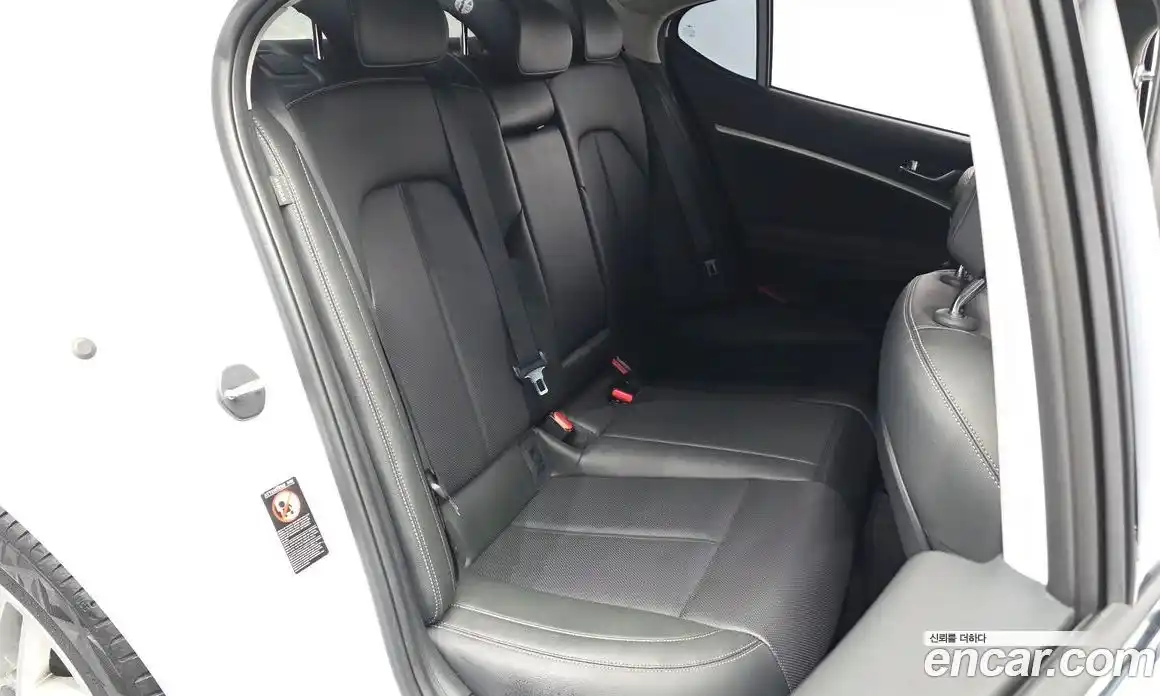 Genesis G70 2019 2.0 автомат (гидро), фото 17