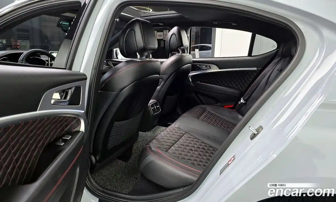 Genesis G70 2018 2.0 автомат (гидро), фото 16