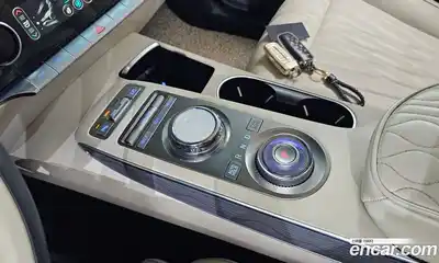 Genesis GV70 2021 2.5 автомат (гидро), миниатюра 9