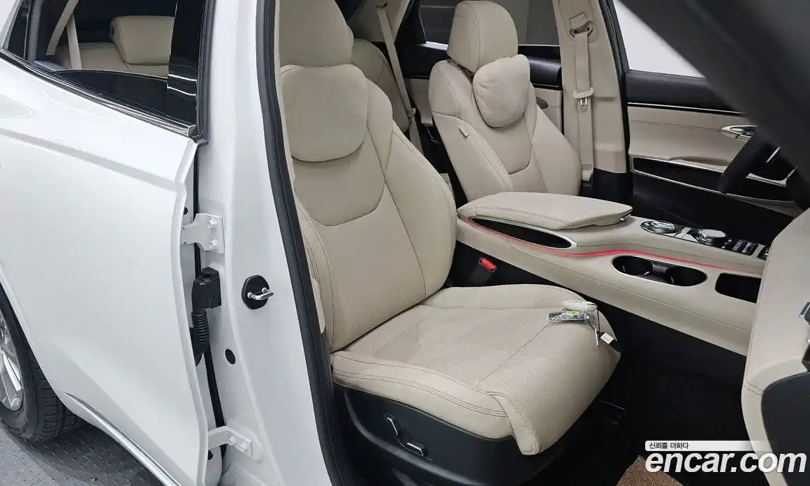 Genesis GV70 2022 2.2 автомат (гидро), фото 17
