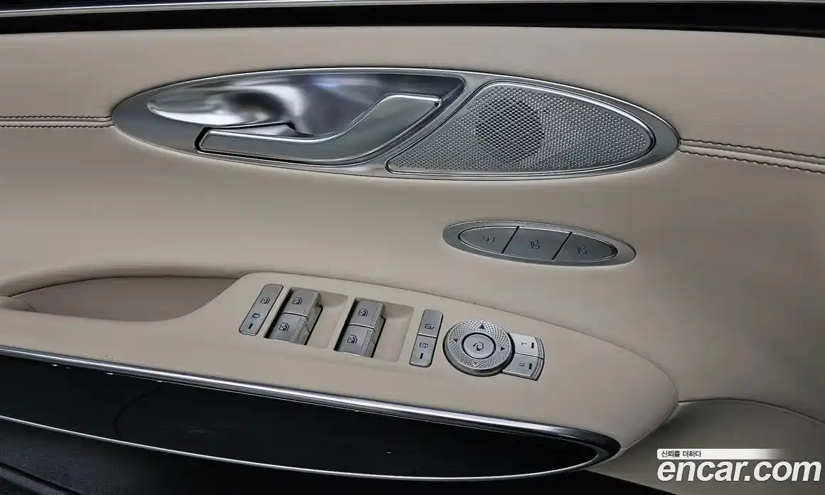 Genesis GV70 2022 2.2 автомат (гидро), фото 28