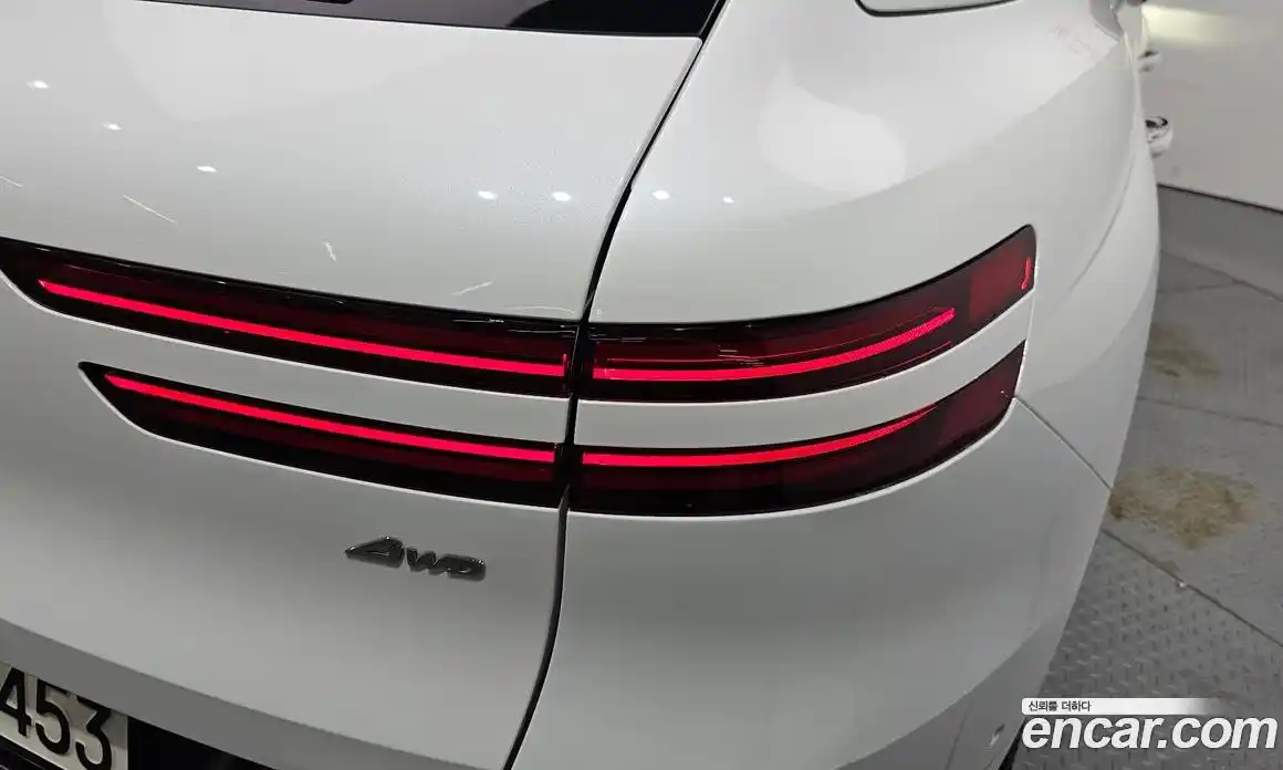 Genesis GV70 2022 2.2 автомат (гидро), фото 9