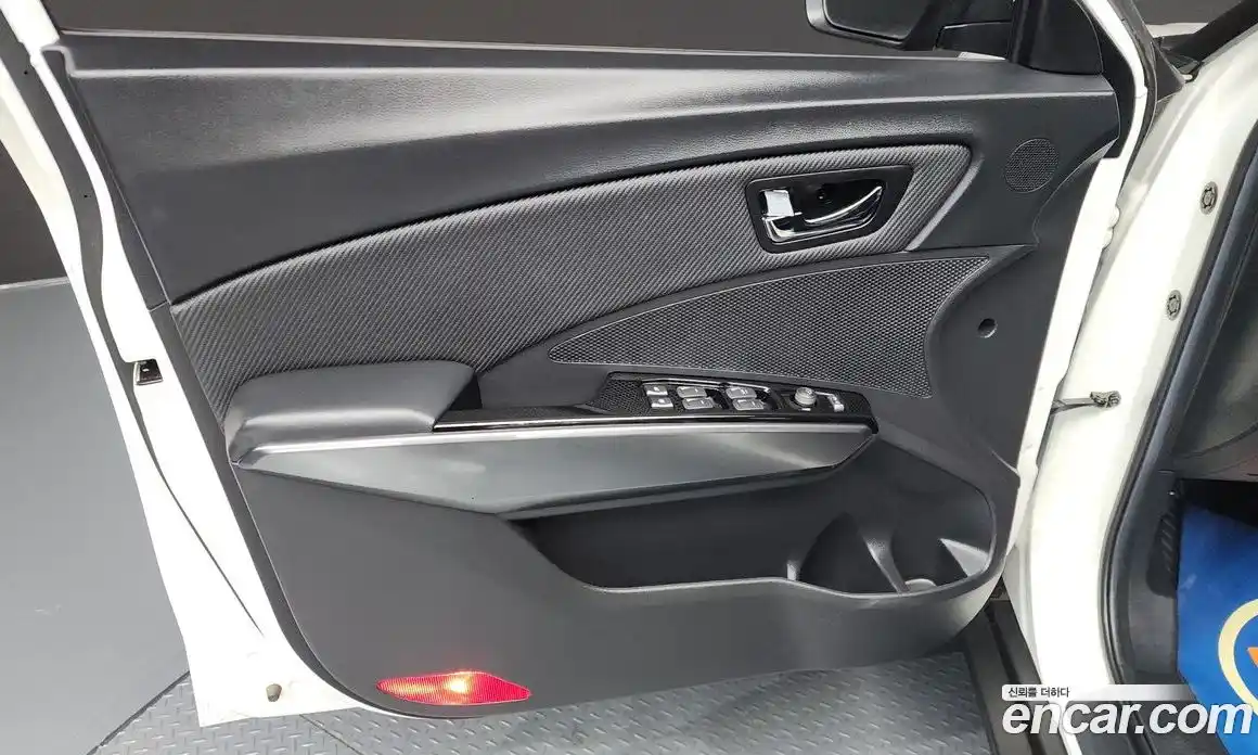 SsangYong TIBOLI 2022 1.5 автомат (гидро), фото 14