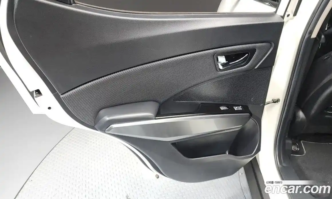 SsangYong TIBOLI 2022 1.5 автомат (гидро), фото 15