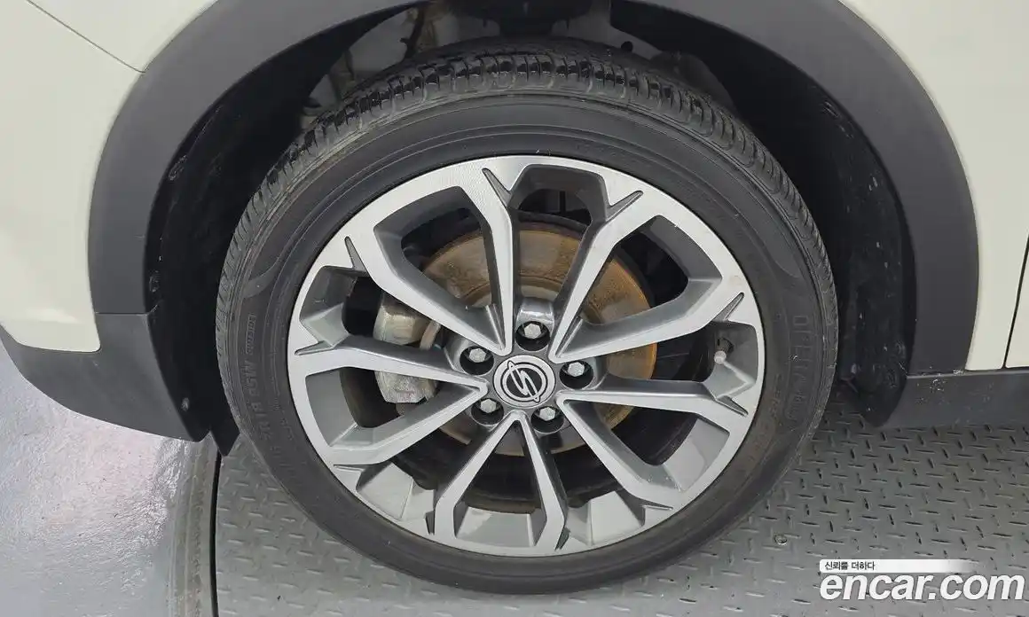 SsangYong TIBOLI 2018 1.6 автомат (гидро), фото 5