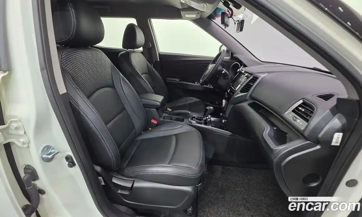 SsangYong TIBOLI 2018 1.6 автомат (гидро), фото 10