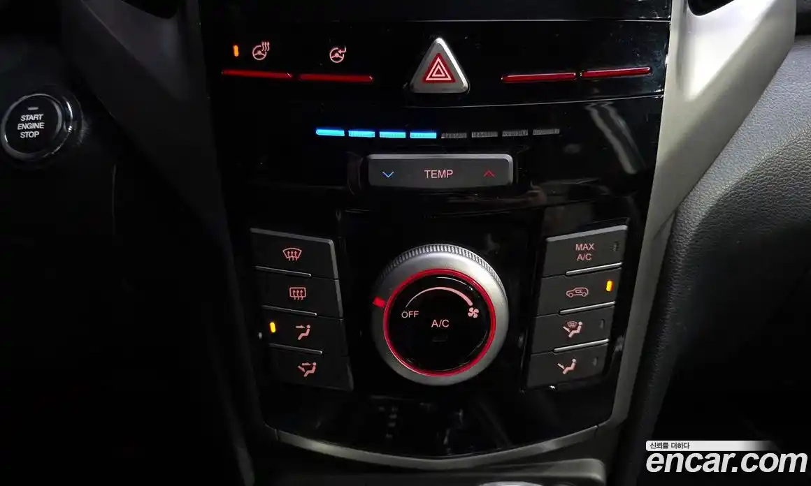 SsangYong TIBOLI 2018 1.6 автомат (гидро), фото 24