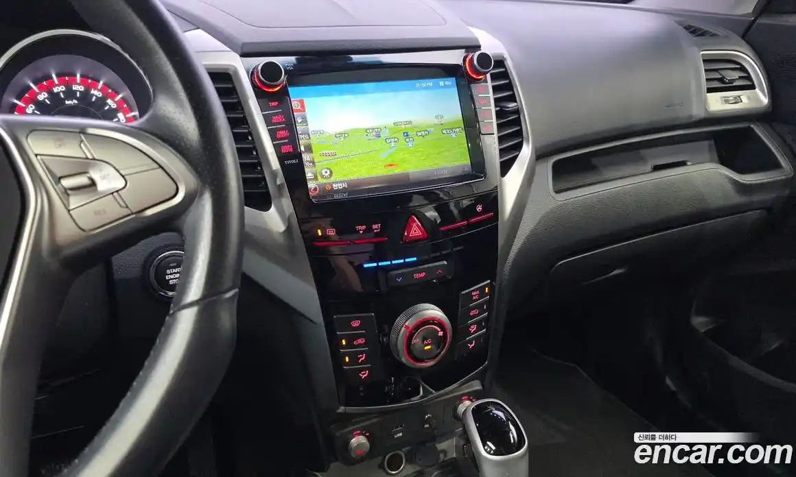 SsangYong TIBOLI 2015 1.6 автомат (гидро), фото 16