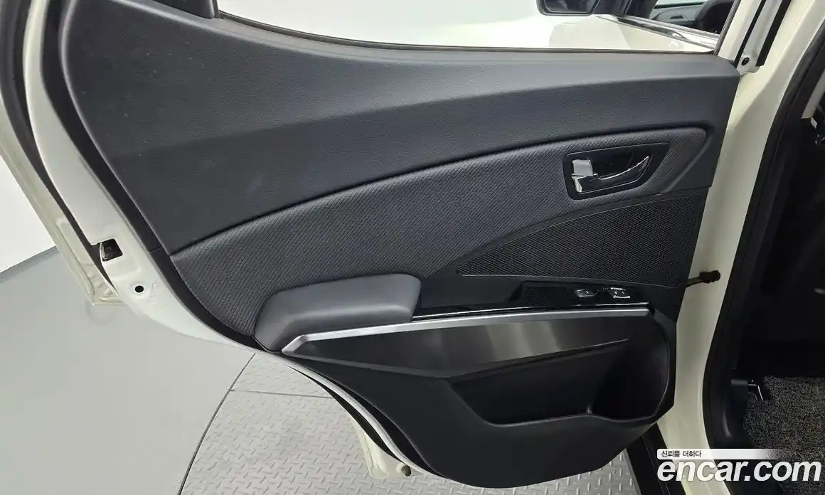 SsangYong TIBOLI 2021 1.5 автомат (гидро), фото 15
