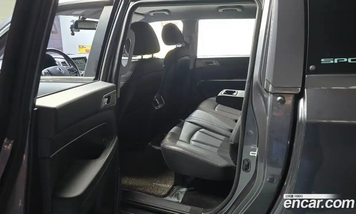 SsangYong Rexton 2018 2.2 автомат (гидро), фото 11