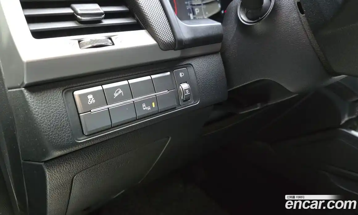 SsangYong Rexton 2018 2.2 автомат (гидро), фото 15