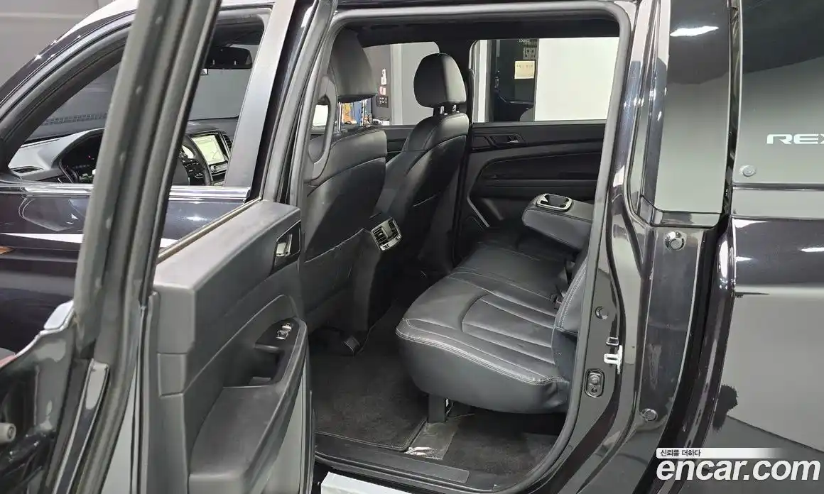 SsangYong Rexton 2019 2.2 автомат (гидро), фото 17