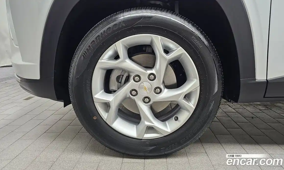 Chevrolet Trax 2023 1.2 автомат (гидро), фото 5