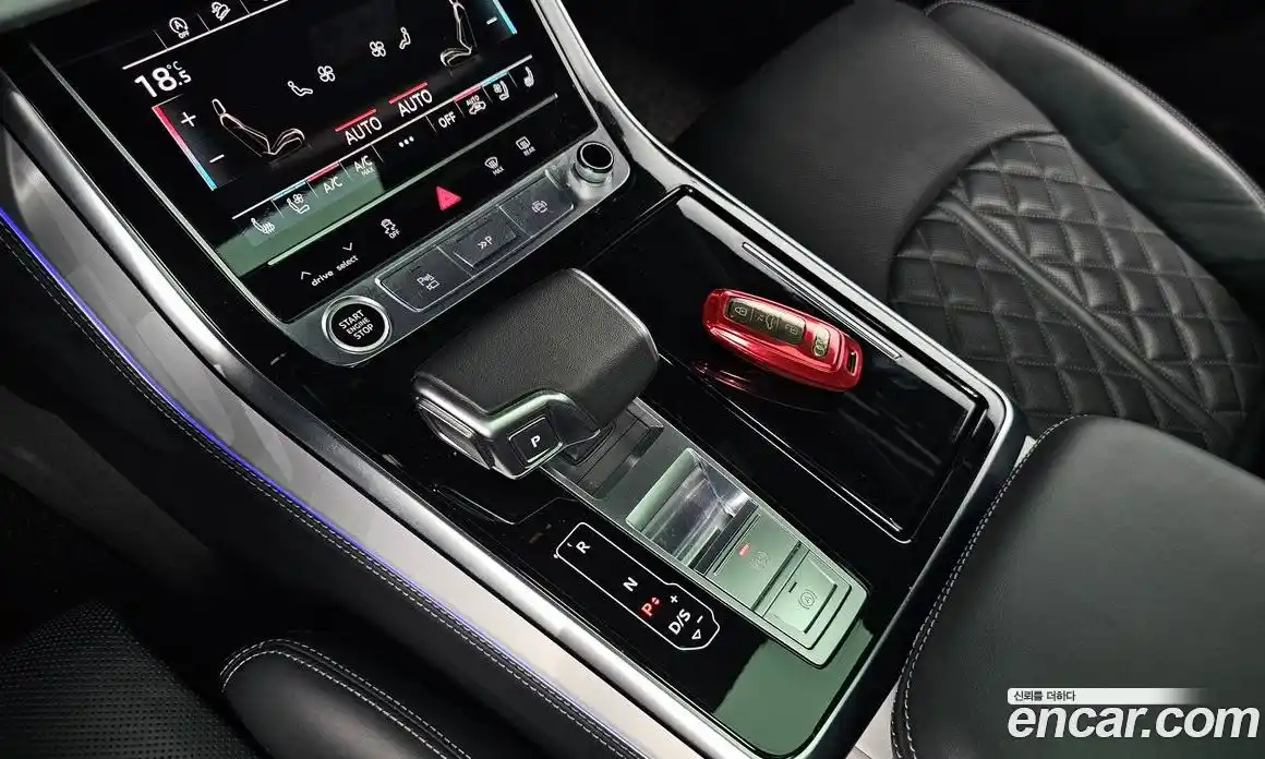 Audi Q8 2022 3.0 автомат (гидро), фото 11