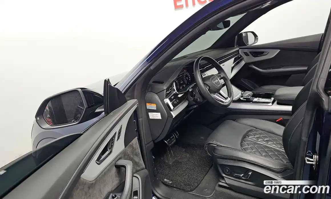 Audi Q8 2022 3.0 автомат (гидро), фото 12