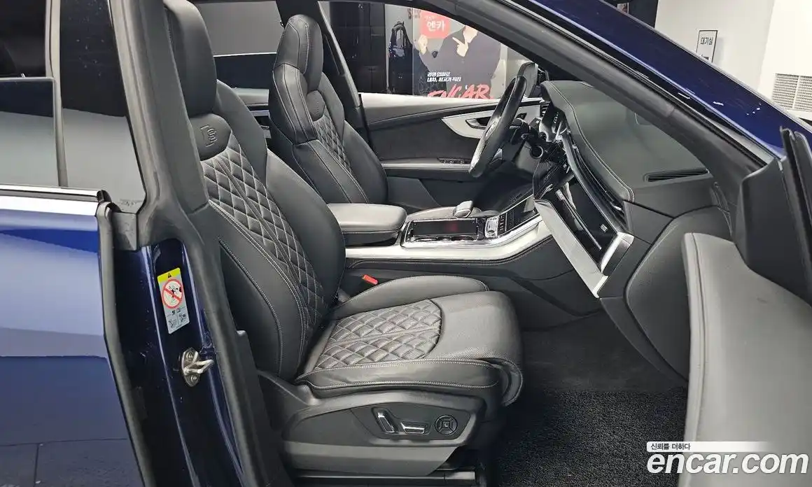 Audi Q8 2022 3.0 автомат (гидро), фото 15